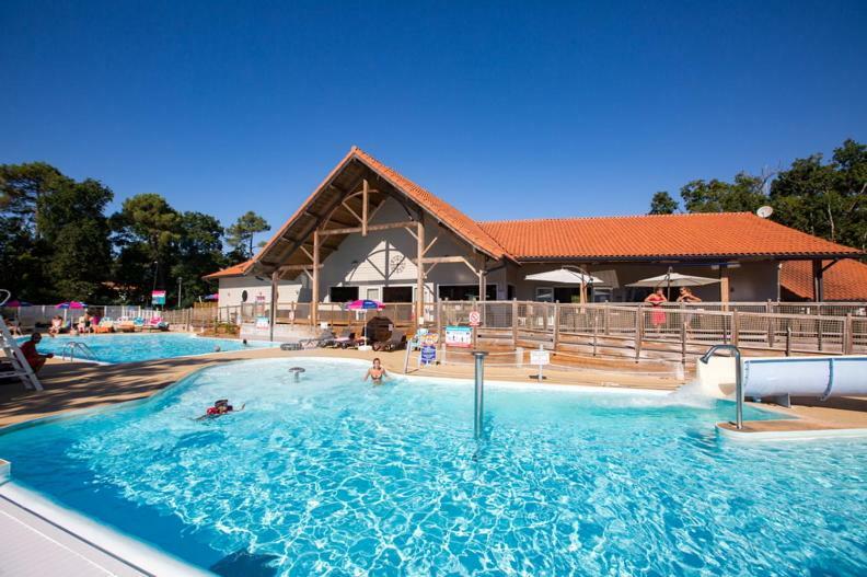 Mh Camping 4* Face Royan Soulac-sur-Mer Exterior foto